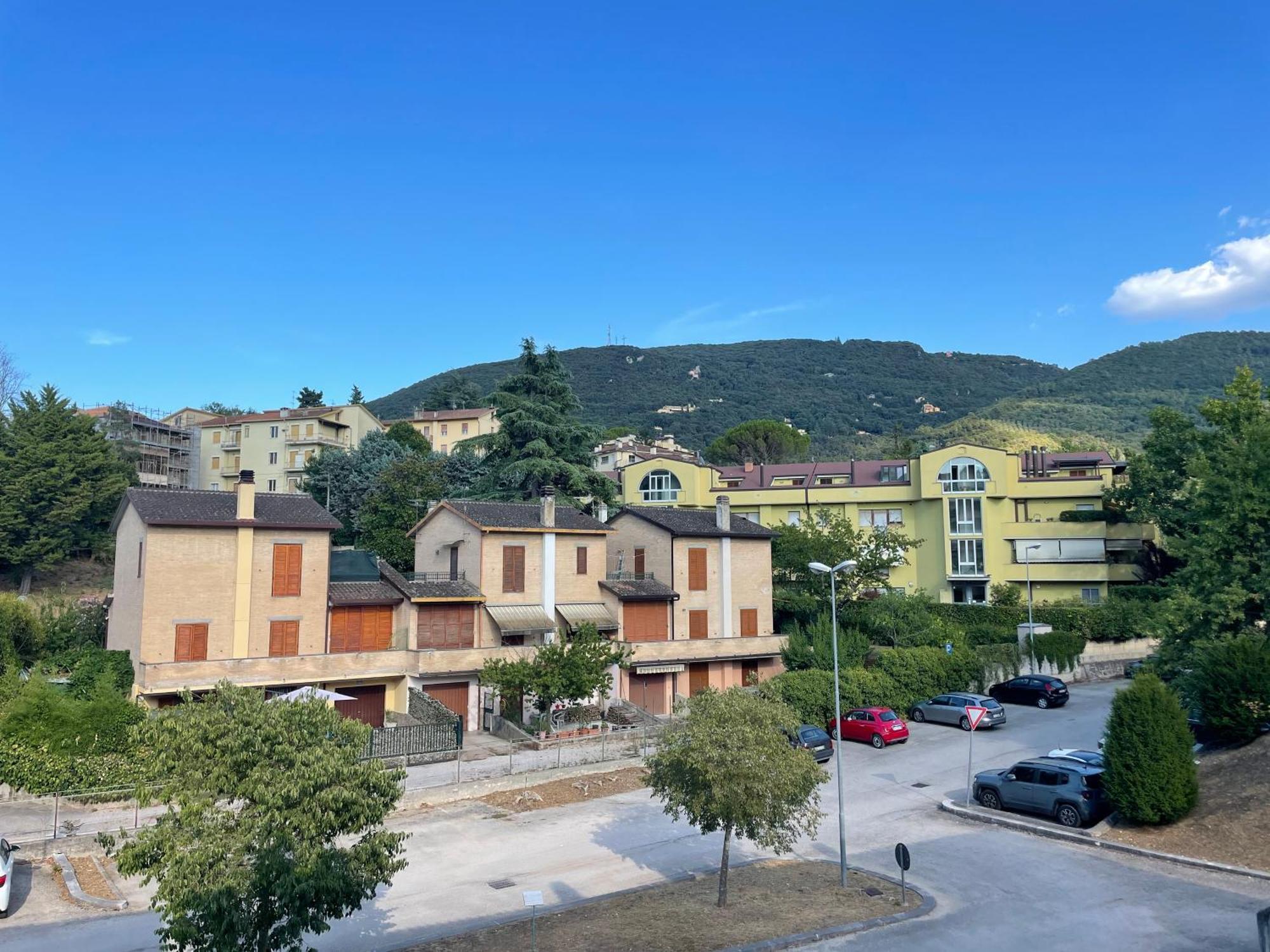 Ducato Apartment Spoleto Bagian luar foto